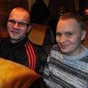 Chłopaki w drodze na sylwester